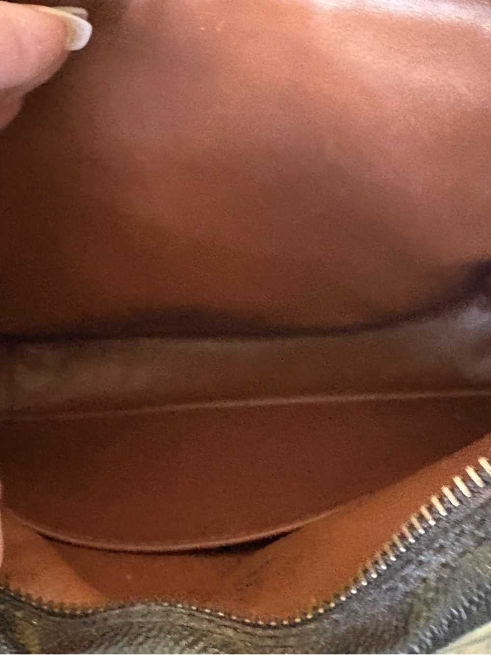 Louis Vuitton Brown Monogram Canvas Men's and women’s Pouch - Picture 6 of 7